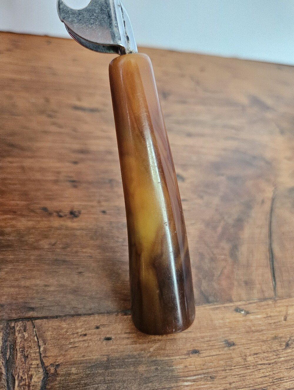 Vintage Bakelite Bottle Opener Amber Colored Handle And Silver-tone Top - Picture 6 of 8